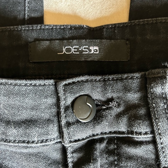 Joe’s Cropped Jeans - Picture 3 of 7